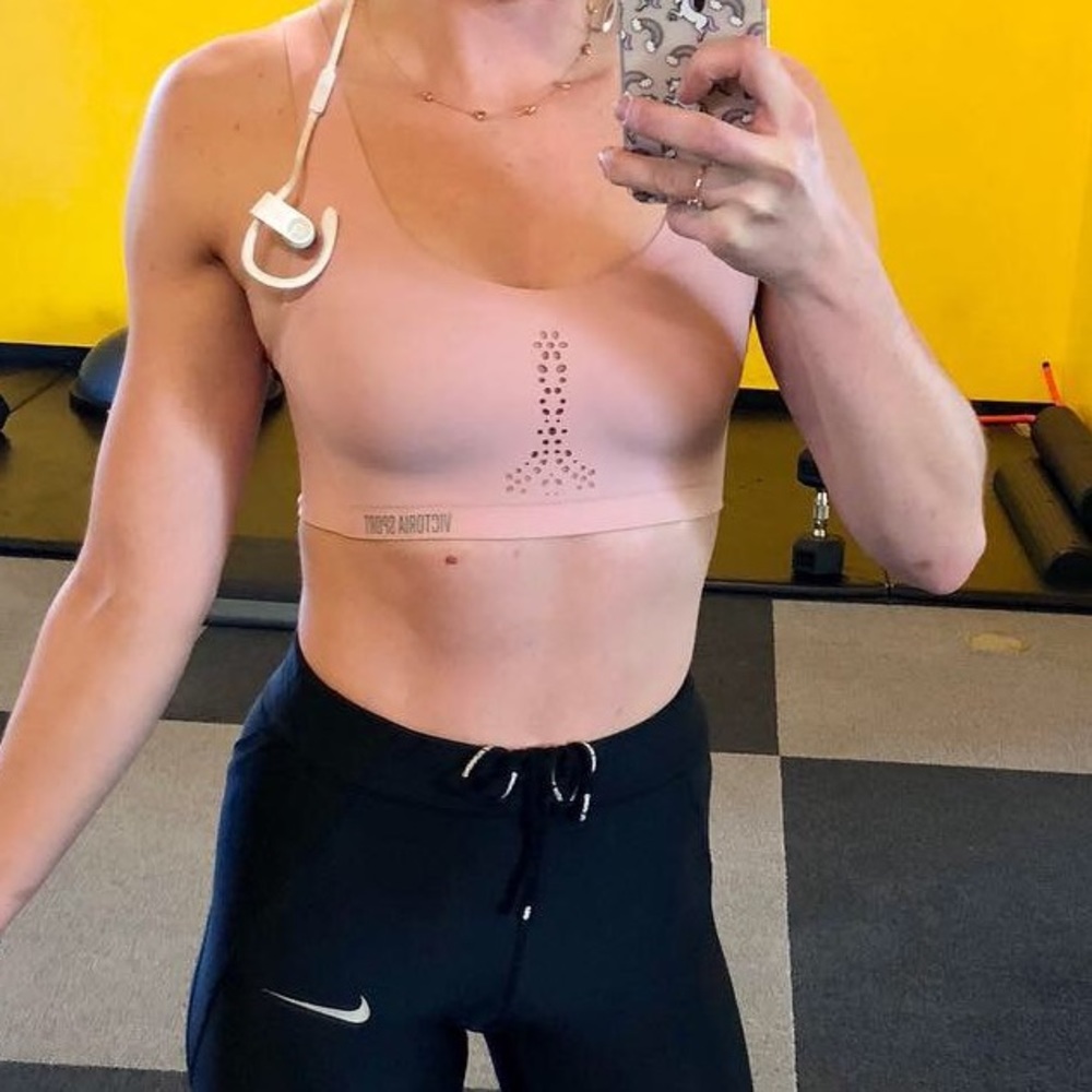 High support sports bra